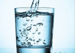 qué beneficios tiene el agua